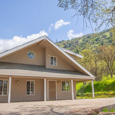 Newly Improved King'S Canyon Farmhouse Retreat - Intro Pricing Villa Yokuts Valley  Exterior foto